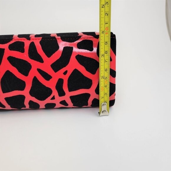 Red and Black Casual Evening Clutch Purse - Picture 5 of 7